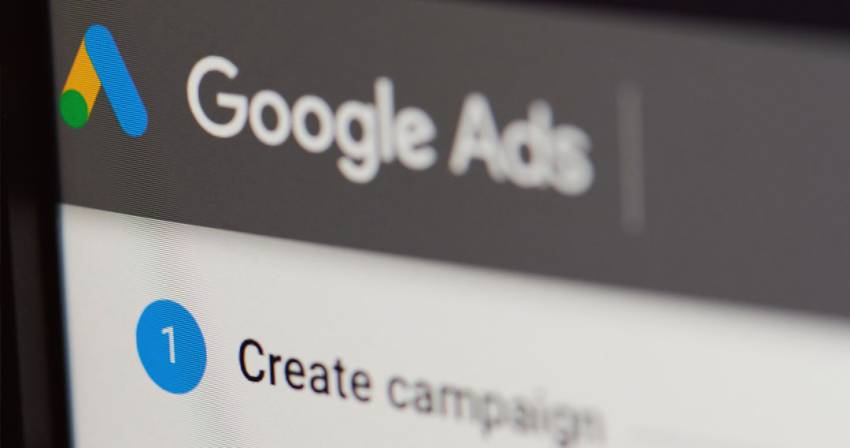 Google Ads logo: Nổi bật giữa muôn vàn thương hiệu Logo phản ánh sự phát triển và đổi mới của Google Ads theo thời gian